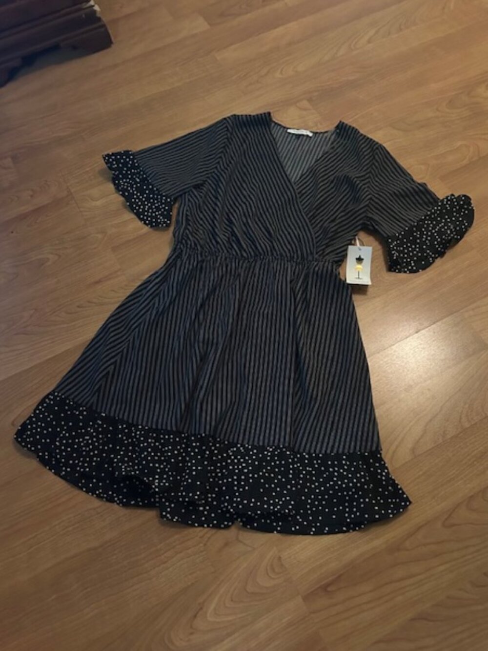 NWT Purple Snow Mixed Print Faux Wrap Dress – Size L